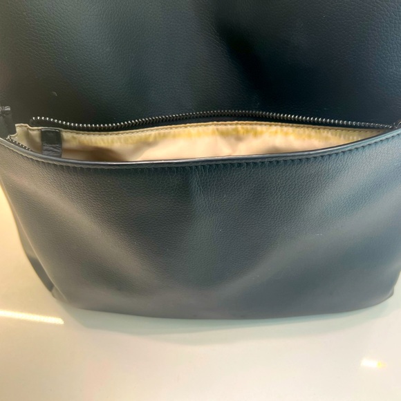 Mina Baie Vegan Gunmetal Black Full Stevie Preowned - Picture 9 of 12